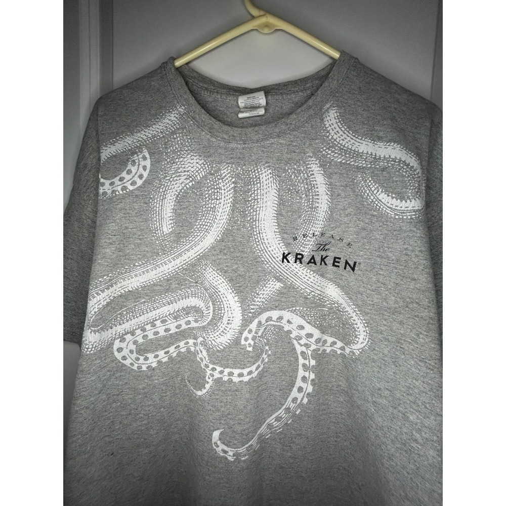 Vintage Y2k "Release The Kraken" Tentacles‎ Kraken Spiced Rum Promo T-Shirt